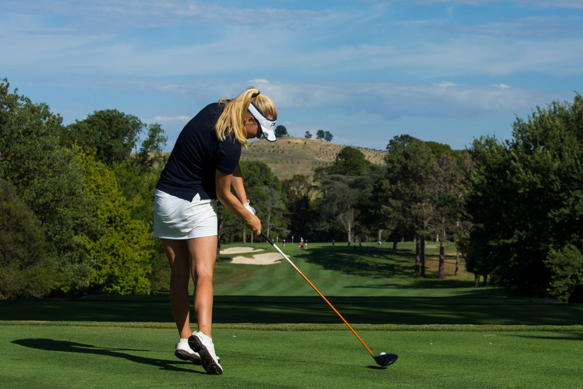 Julia-Engstrom-Ladies-European-Tour-Tristan-Jones